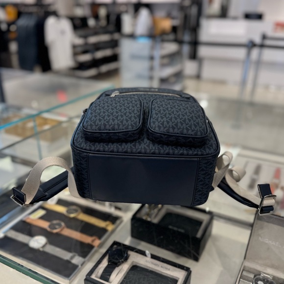 Michael Kors Jet Set Item Medium Backpack MK Admiral Multi - Picture 7 of 14